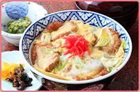写真：油麩丼